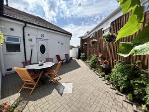 Photo 28- click for photo gallery